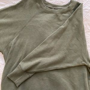 Oversized crewneck sweatshirt